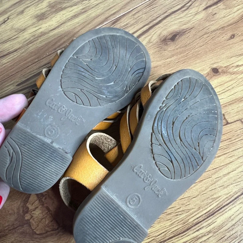 Cat & Jack Sandals Toddler‎ 5 Tan Fisherman Huarache Caged Closed Toe